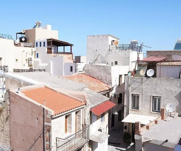 Appartement Venetian Owl, 1min To Lighthouse La Canée